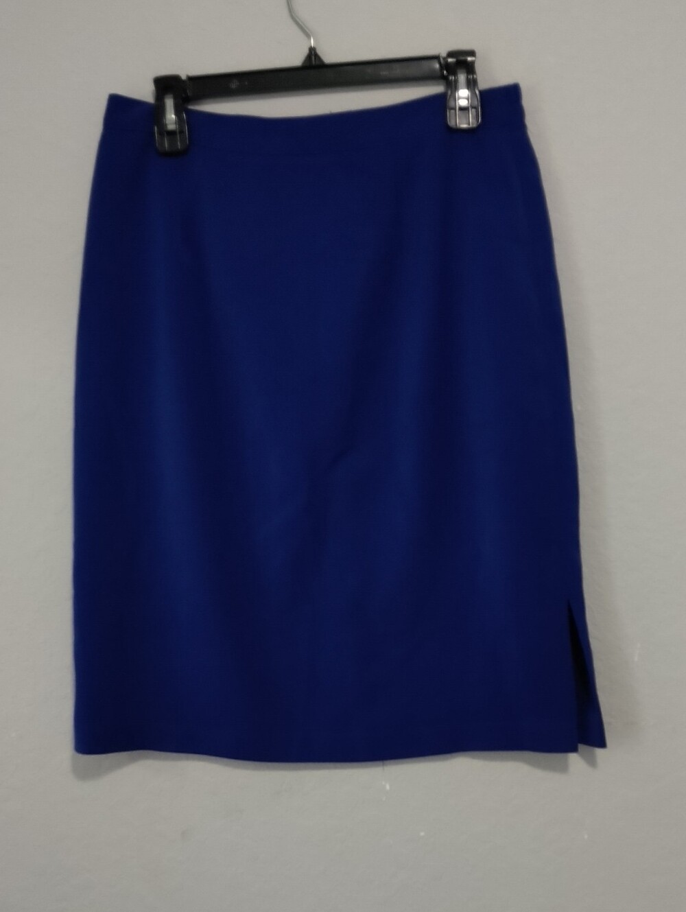 Sag Harbor Royal Blue Suit Jacket Care Tag